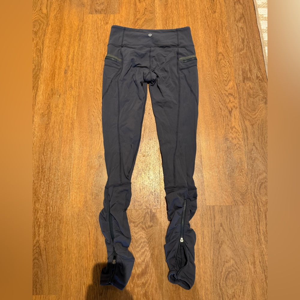 Gray lululemon leggings
